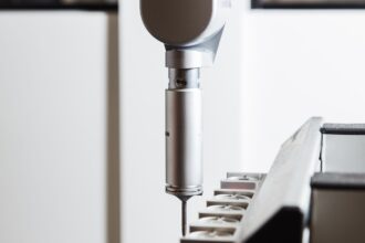 AI CNC Lead Time Reduction 2026 concept showing automated machining and faster manufacturing workflows inspired by CloudNC insights